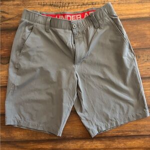 Under Armour Men's Flat Front Gray Shorts
